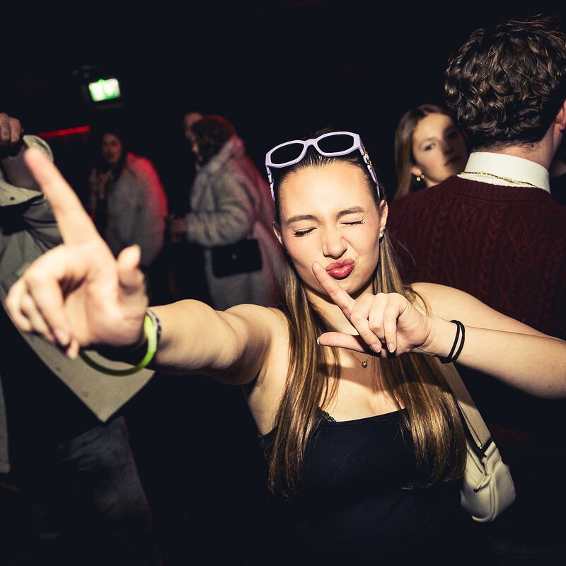 Mach Liebe // 14.02.25